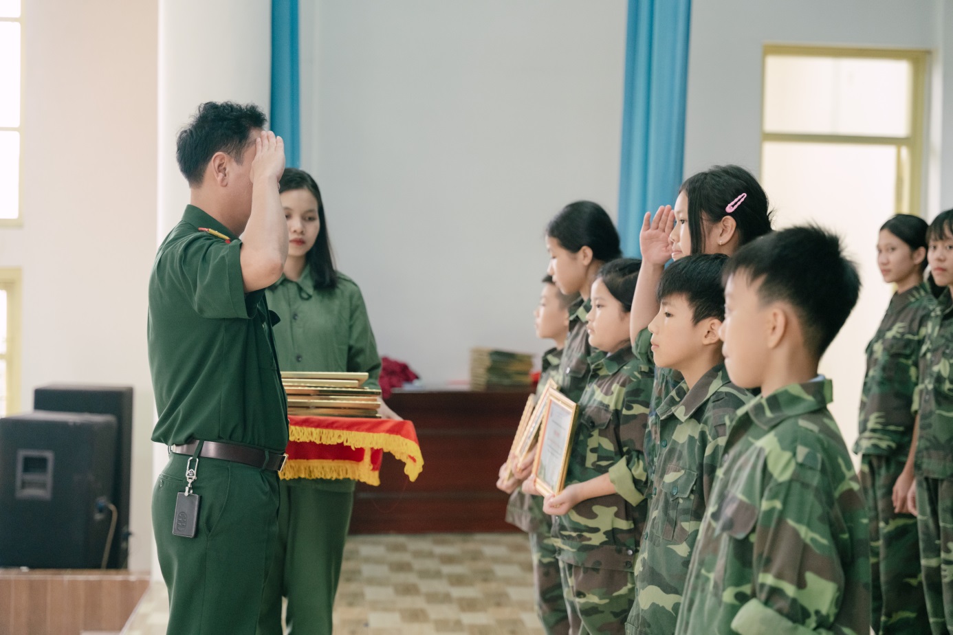 D:\Nam hoc 2024 - 2025\Chung em hoc lam chien si\Truyen thong\Dot 2\Ngay 10 (24.6.2025)\24.6 Chiến sỹ nhí\Up\TUN07622.jpg
